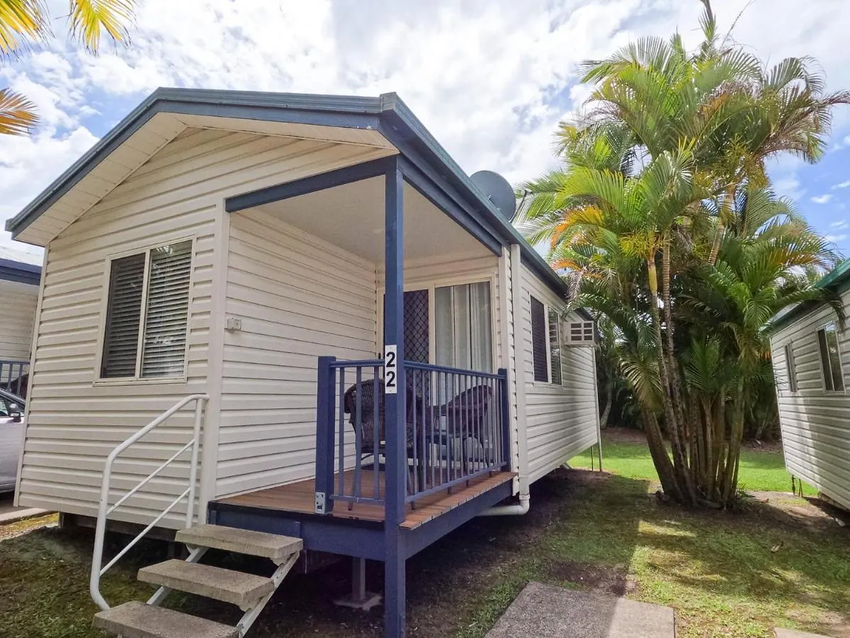 Alex Beach Cabins And Tourist Park Alexandra Headland Australia