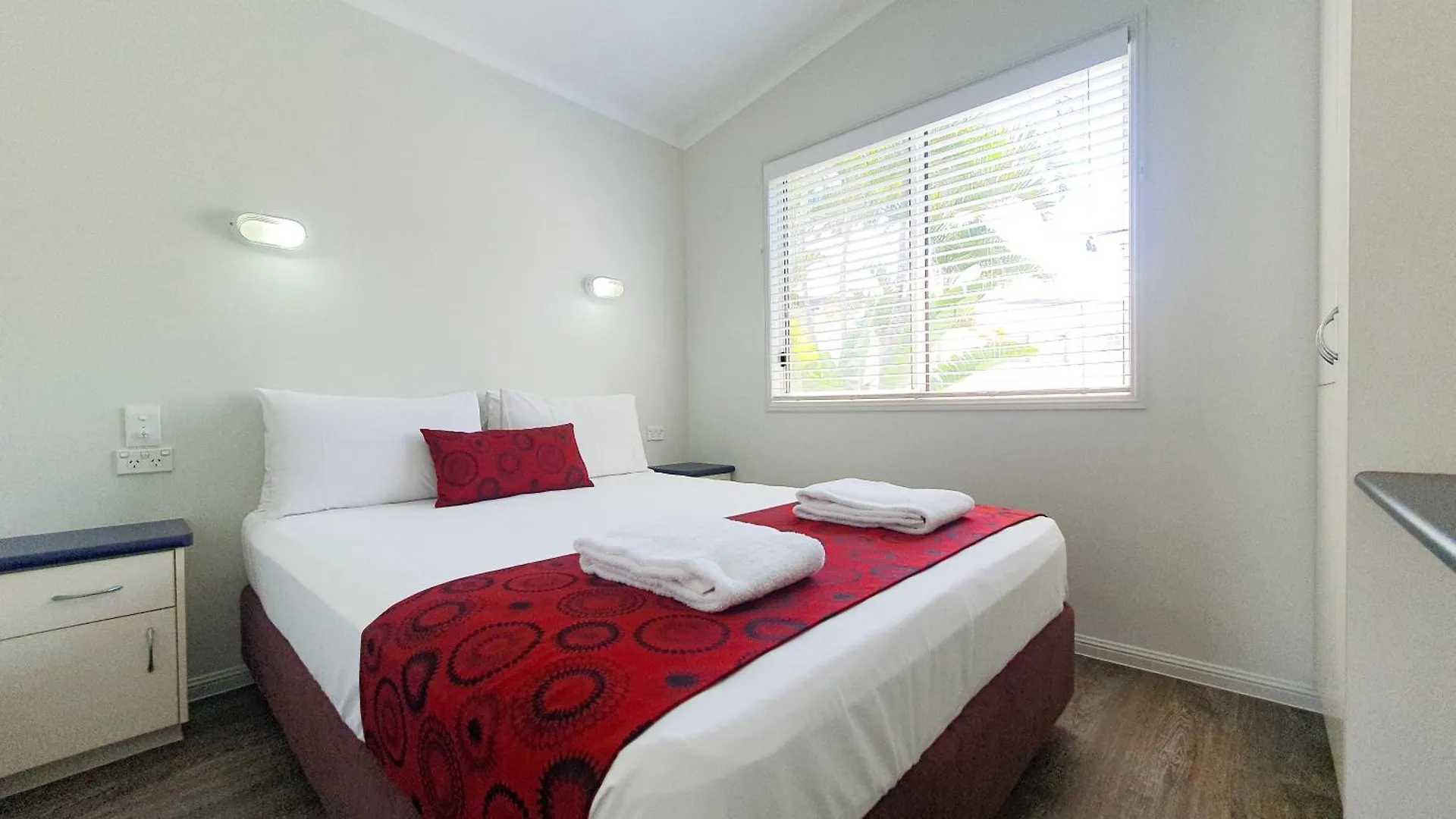 Holiday park Alex Beach Cabins And Tourist Park Alexandra Headland