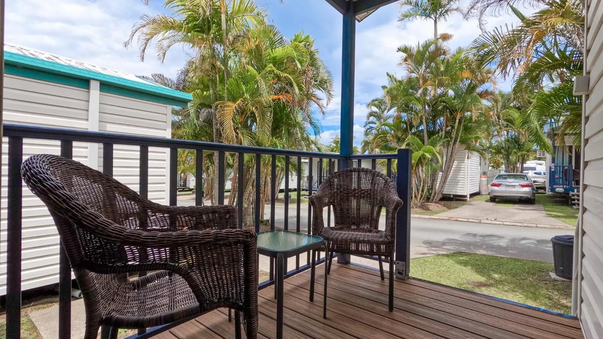 Alex Beach Cabins And Tourist Park Alexandra Headland 4*,