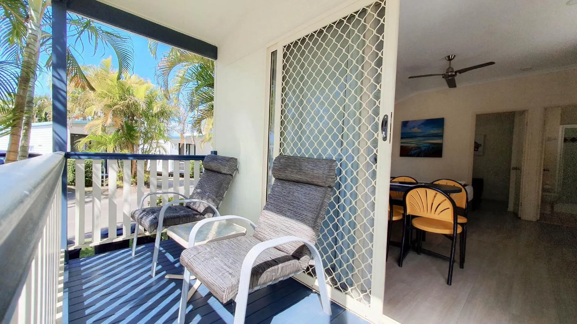 Alex Beach Cabins And Tourist Park Alexandra Headland Australia