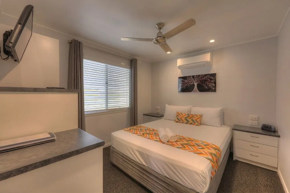 Holiday park Alex Beach Cabins And Tourist Park Alexandra Headland